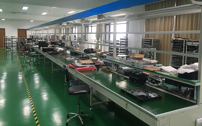 linia de produse EDFA