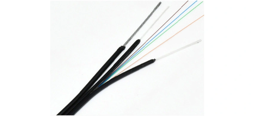 Cablu optic de drop GJYXCH cu 4 fibre