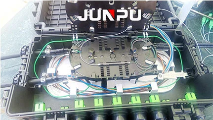 Programul de vacanță de la Festivalul Bărcilor Dragon al JUNPU Telecom.