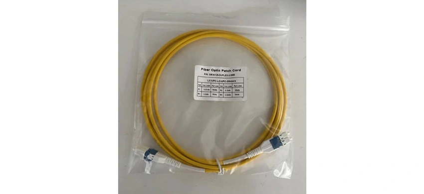 Cablu de conexiune fibră optică duplex LC-LC Uniboot